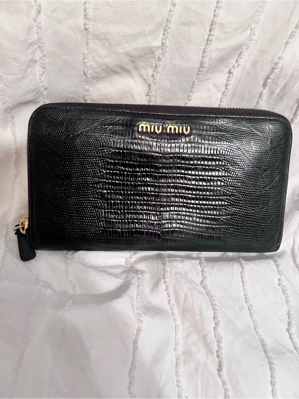 Miu Miu Black Lizard-Embossed Zip Wallet with Gold Logo